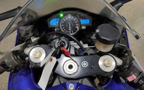 YAMAHA YZF-R1 RN19