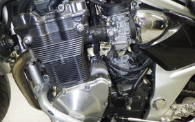 SUZUKI BANDIT 1200 S 2002 GV77A