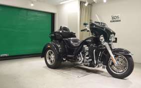 HARLEY FLHTCUTG TRIKE 2014