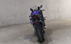 YAMAHA YZF-R7 2025 RM39J