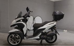 YAMAHA TRICITY 125 SE82J