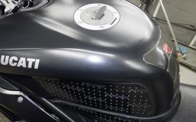 DUCATI 848 2010