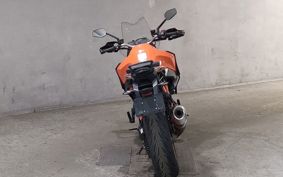 KTM 1290 SUPER  DUKE GT V6940
