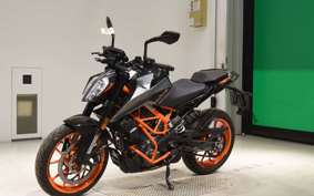 KTM 390 DUKE 2022