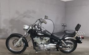 YAMAHA DRAGSTAR 250 VG02J