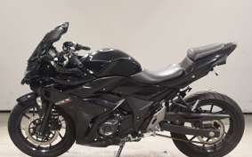 SUZUKI GSX250RA 2017