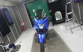 SUZUKI GSR250S