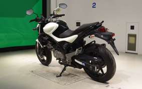 SUZUKI ｸﾞﾗﾃﾞｨｳｽ650A 2013