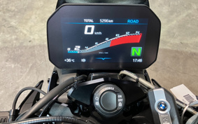 BMW M1000R 2024 0E81