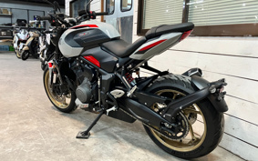 TRIUMPH TRIDENT 800 2026 L24P40