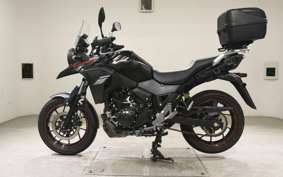SUZUKI Vｽﾄﾛｰﾑ250A 2002