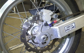 HONDA CRM250AR 2004 MD32