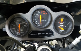 SUZUKI GSX-R250 GJ72A