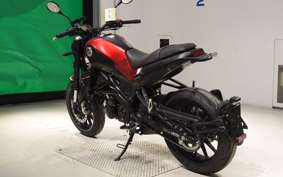 BENELLI レオンチーノ250