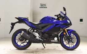 YAMAHA YZF-R25 A 2017 RG43J