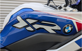 BMW S1000XR 2021 0E41