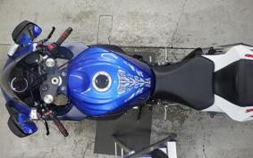 SUZUKI GSX-R750 2013