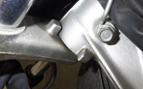 HONDA VFR750F 2020 RC24