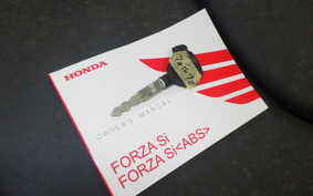 HONDA FORZA SI ABS 2004 MF12