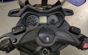YAMAHA X-MAX 250 SG42J