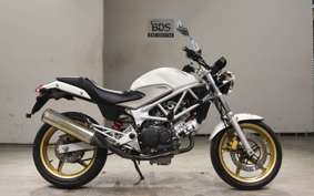 HONDA VTR 250 Gen. 2 MC33