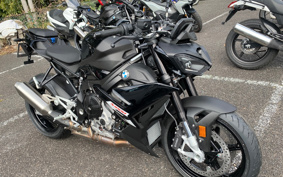 BMW S1000R 2026 0P31