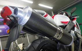 YAMAHA YZF-R7 2000