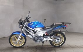 HONDA VTR 250 MC33
