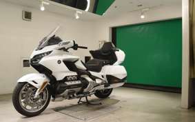 HONDA GL 1800 GOLD WING TOUR DCT 2024 SC79