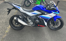 SUZUKI GSX250 R DN11A