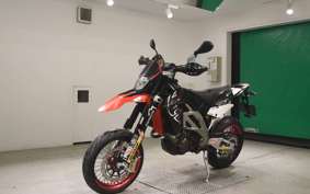 APRILIA SXV550 2006