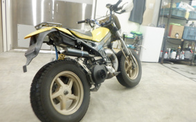 SUZUKI STREET MAGIC CF12A