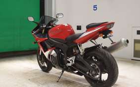 YAMAHA YZF-R6 2005