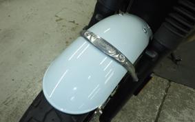 TRIUMPH BONNEVILLE T100 2022