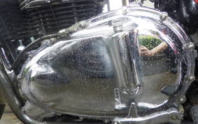 TRIUMPH BONNEVILLE T100 2003
