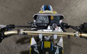 YAMAHA SEROW 225W DG08J