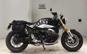BMW R NINE T 2018