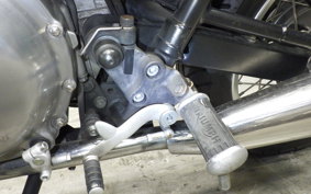 TRIUMPH THRUXTON 900 2006