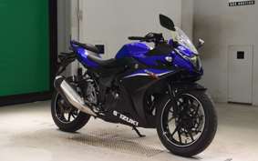 SUZUKI GSX250R 2016