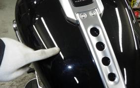 HARLEY FLBS 1870 2017