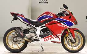 HONDA CBR250RR A MC51