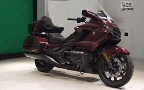 HONDA GL 1800 GOLD WING TOUR DCT 2025