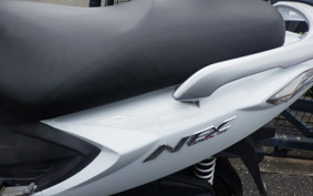 SUZUKI GSR125