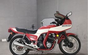 HONDA CB900 BOLDOR 2025 SC09
