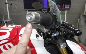 DUCATI STREETFIGHTER V4 2025