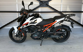KTM 125 DUKE JPA40