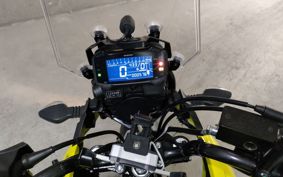 SUZUKI V STROM 250 DS12E