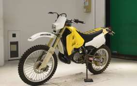 SUZUKI TS125R