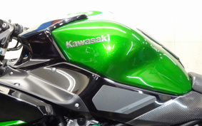 KAWASAKI NINJA H2 SX SE 2018 ZXT02A