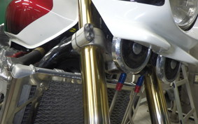 HONDA CB1300SF SUPER FOUR 2000 SC40